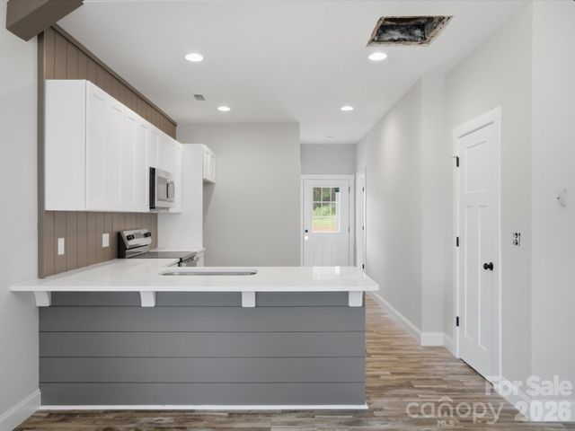 1432 Blackbird Drive, Clover, SC 29710