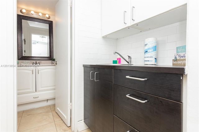 5445 Collins Ave 627, Miami Beach, FL 33140