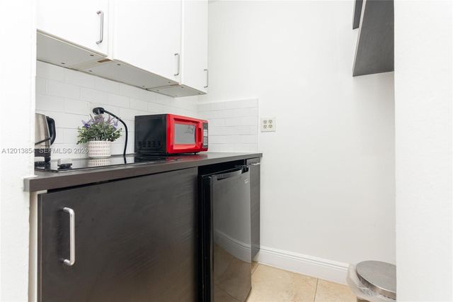 5445 Collins Ave 627, Miami Beach, FL 33140