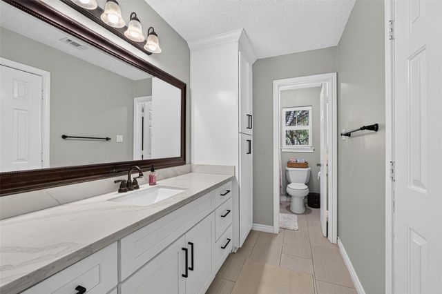 5110 Cherry Ridge Road, Richmond, TX 77406