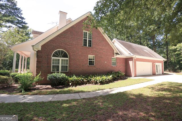 421 Creekside Drive, Gray, GA 31032