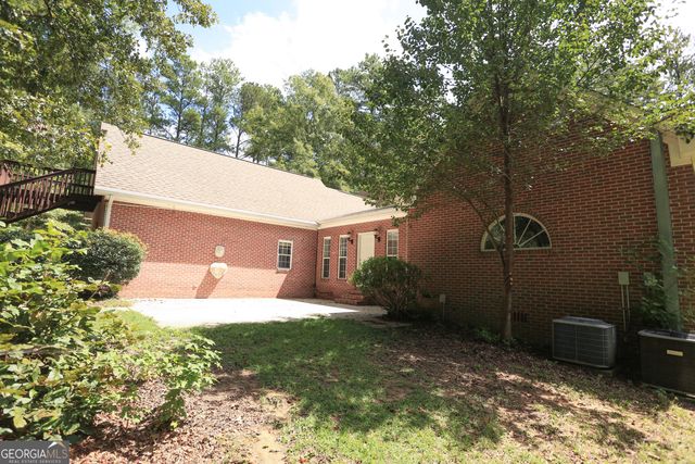 421 Creekside Drive, Gray, GA 31032