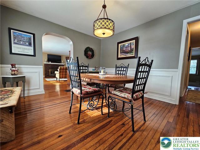 2737 Spring Garden Street, Palmer Twp, PA 18042