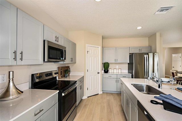 5452 SAN PIETRO DRIVE, Winter Haven, FL 33884