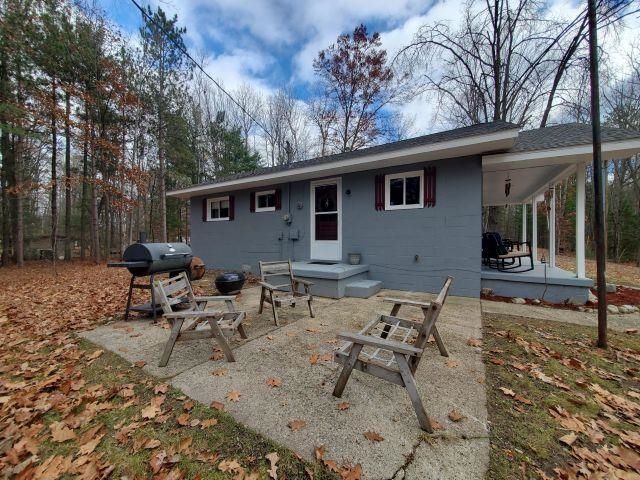 6114 Indian Lake Drive, Gladwin Twp, MI 48624