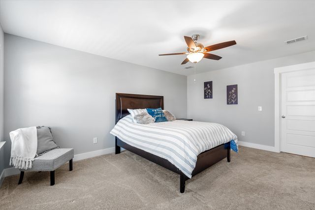2109 Halfmoon Way, Murfreesboro, TN 37130