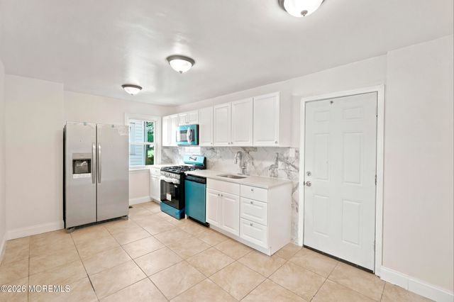 299 Smith Street, Newark, NJ 07106