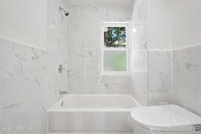 299 Smith Street, Newark, NJ 07106