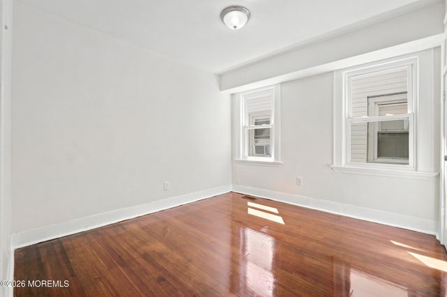 299 Smith Street, Newark, NJ 07106