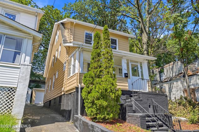 299 Smith Street, Newark, NJ 07106