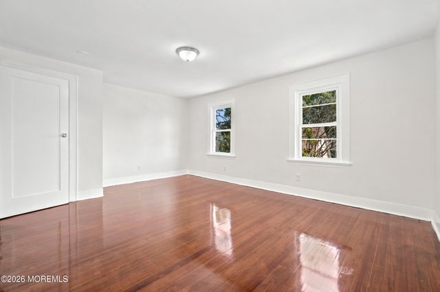 299 Smith Street, Newark, NJ 07106