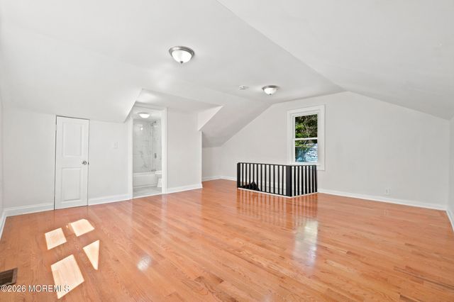 299 Smith Street, Newark, NJ 07106