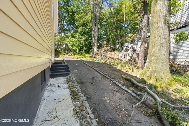 299 Smith Street, Newark, NJ 07106