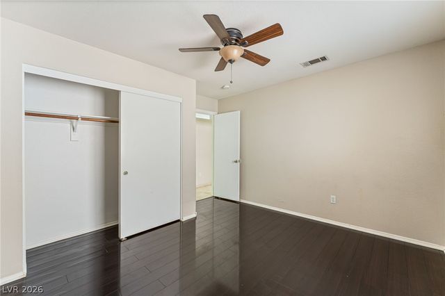 857 Lantham Place, Las Vegas, NV 89110