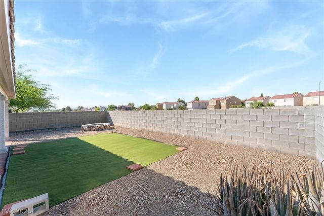 857 Lantham Place, Las Vegas, NV 89110