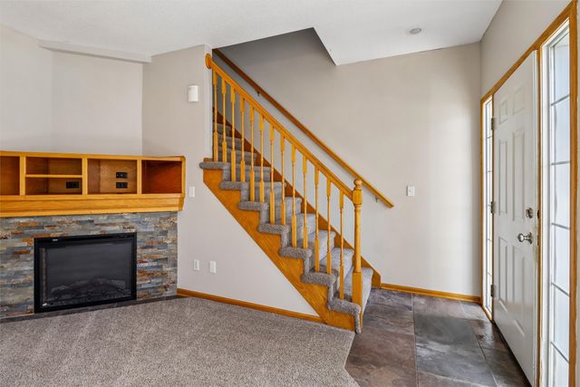 1240 S 52nd Street 507, West Des Moines, IA 50265