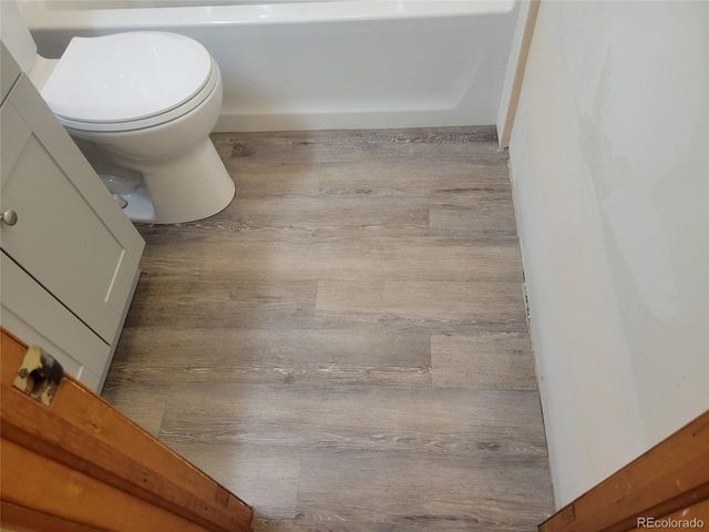 4226 S Acoma St, Englewood, CO 80110