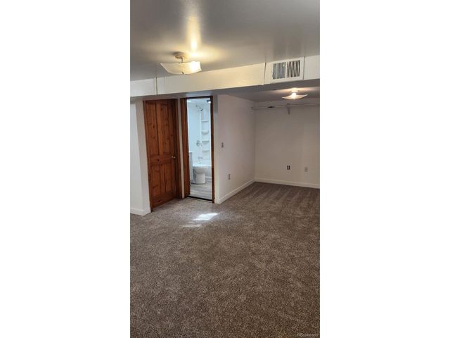 4226 S Acoma St, Englewood, CO 80110