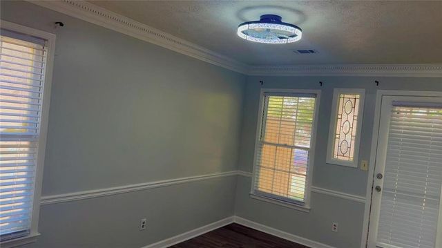 579 Hambrick Square, Stone Mountain, GA 30083