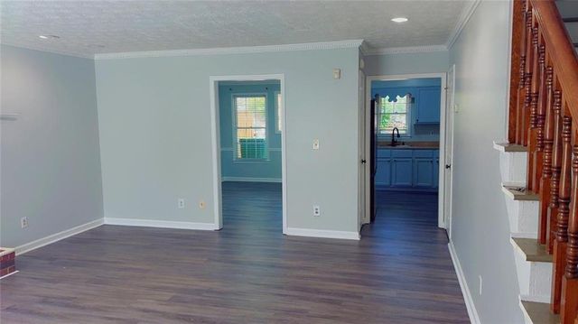 579 Hambrick Square, Stone Mountain, GA 30083