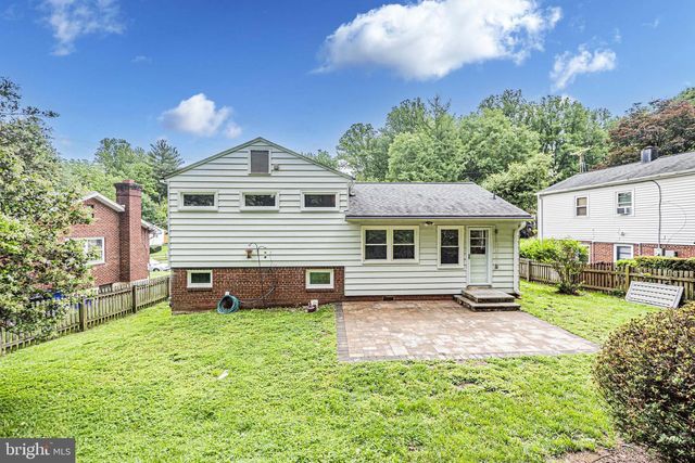 3901 SPRUELL DR, Kensington, MD 20895