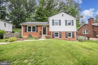 3901 SPRUELL DR, Kensington, MD 20895