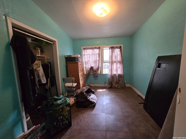 231 Sandra, San Antonio, TX 78223
