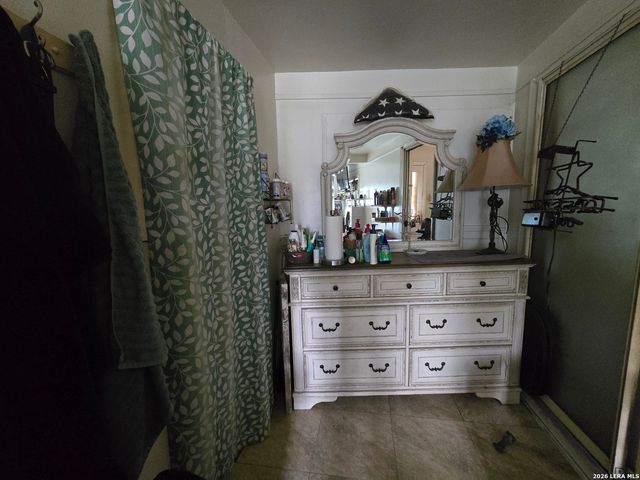 231 Sandra, San Antonio, TX 78223