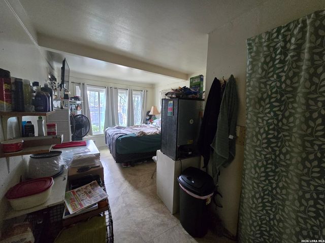 231 Sandra, San Antonio, TX 78223