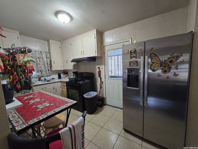 231 Sandra, San Antonio, TX 78223