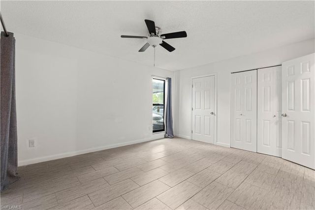 6414 Royal Woods DR, Fort Myers, FL 33908
