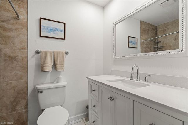 6414 Royal Woods DR, Fort Myers, FL 33908