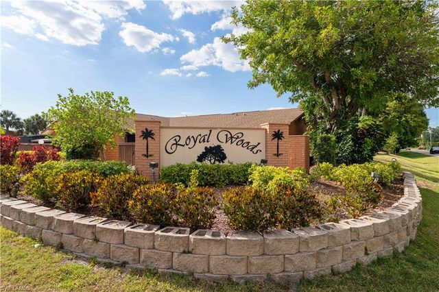 6414 Royal Woods DR, Fort Myers, FL 33908