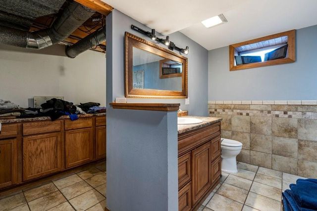 2858 11th Street, Eau Claire, WI 54703