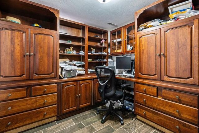 2858 11th Street, Eau Claire, WI 54703