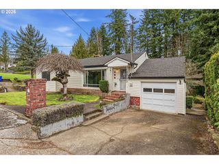 406 N 19TH Ave, Kelso, WA 98626