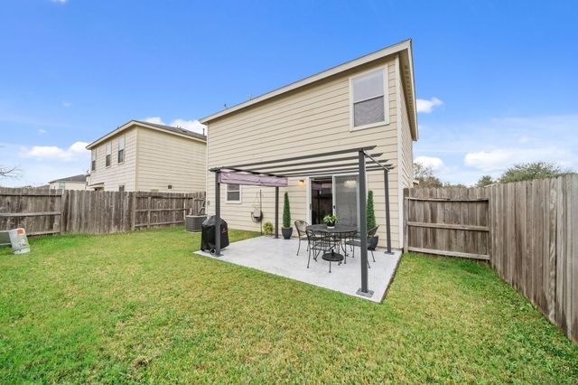 2903 Valiant Scene Court, Houston, TX 77038