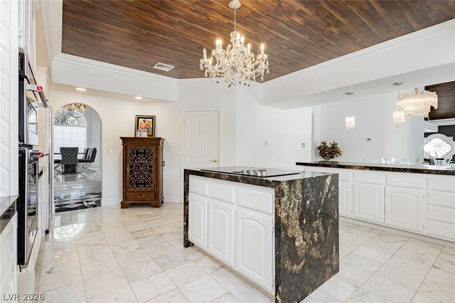 32 Princeville Lane, Las Vegas, NV 89113