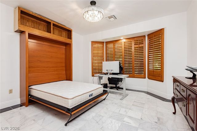 32 Princeville Lane, Las Vegas, NV 89113