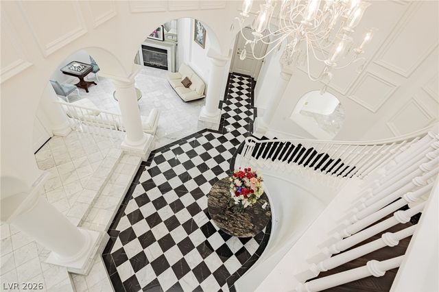 32 Princeville Lane, Las Vegas, NV 89113