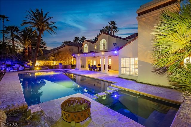 32 Princeville Lane, Las Vegas, NV 89113