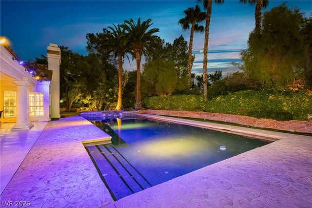 32 Princeville Lane, Las Vegas, NV 89113