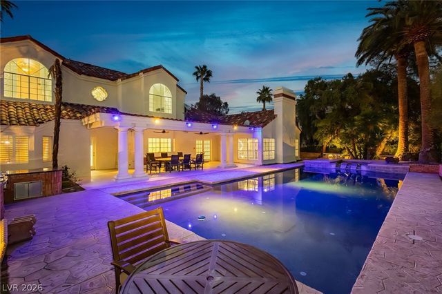 32 Princeville Lane, Las Vegas, NV 89113