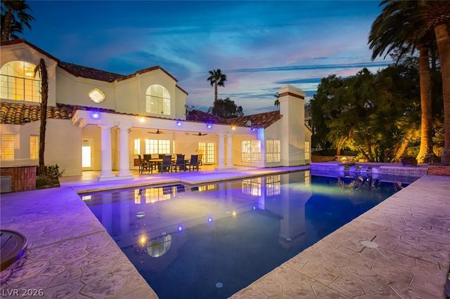 32 Princeville Lane, Las Vegas, NV 89113