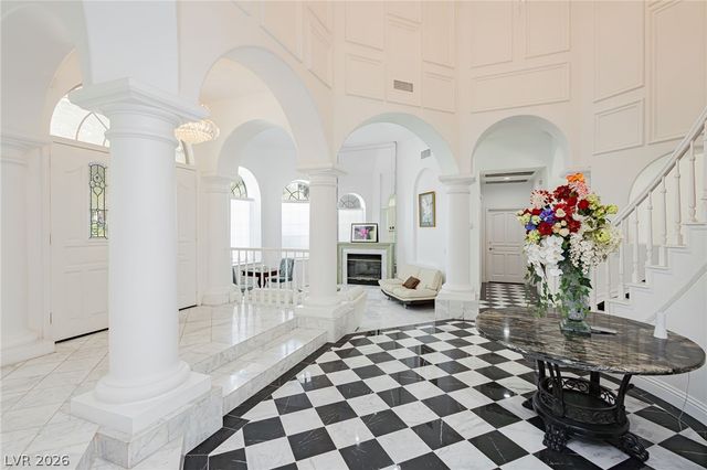 32 Princeville Lane, Las Vegas, NV 89113