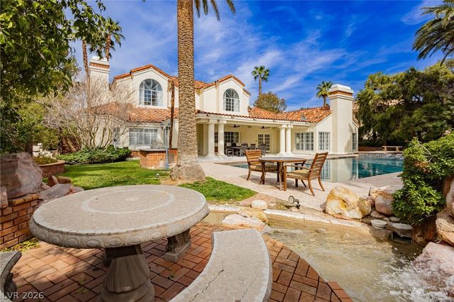 32 Princeville Lane, Las Vegas, NV 89113