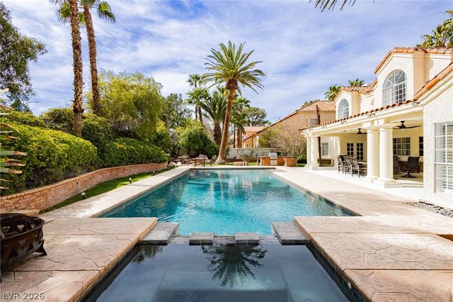 32 Princeville Lane, Las Vegas, NV 89113