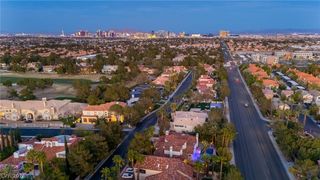 32 Princeville Lane, Las Vegas, NV 89113