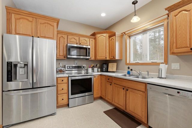 2701 BLUE JAY LANE, Stevens Point, WI 54481