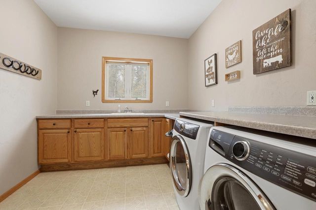 2701 BLUE JAY LANE, Stevens Point, WI 54481